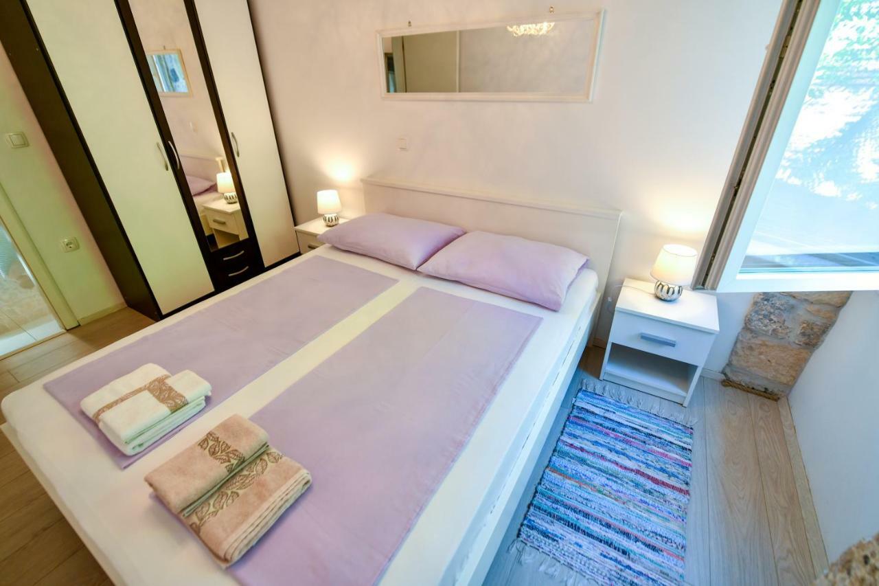 Mila Apartment ซินย์ ภายนอก รูปภาพ